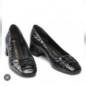 Worn once Tory Burch Georgia pumps